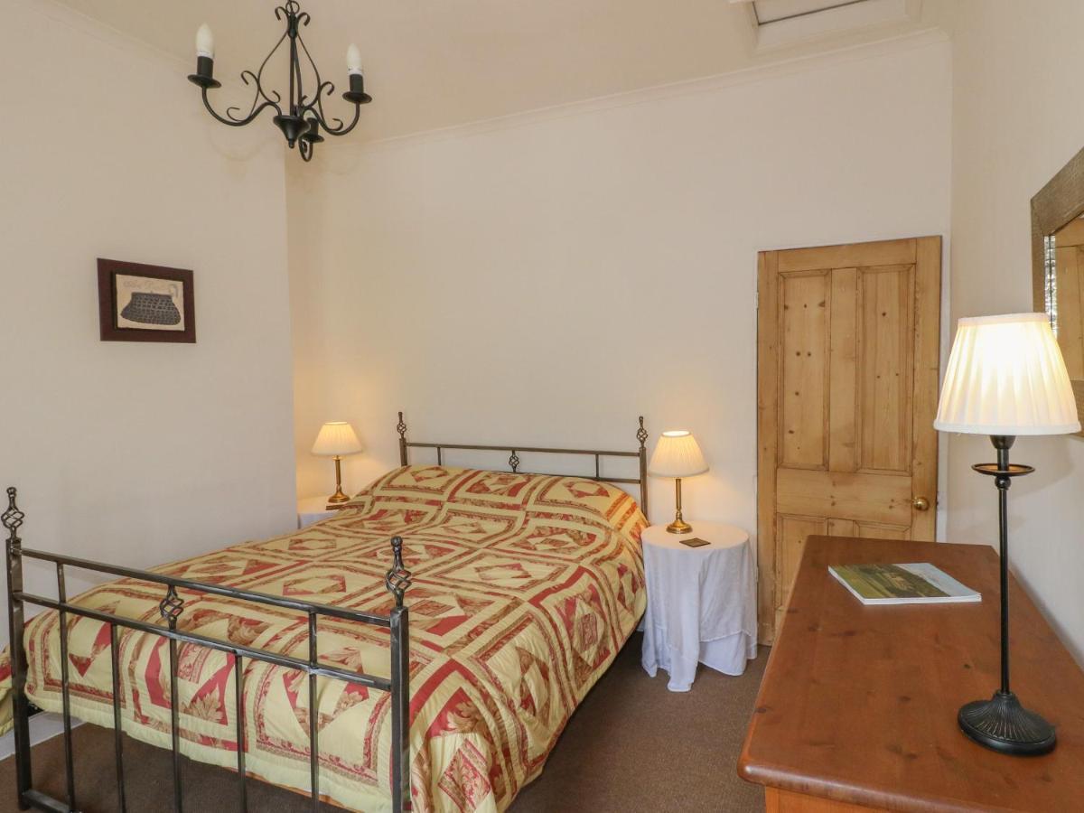 Lees Moor Cottage Матлок Экстерьер фото